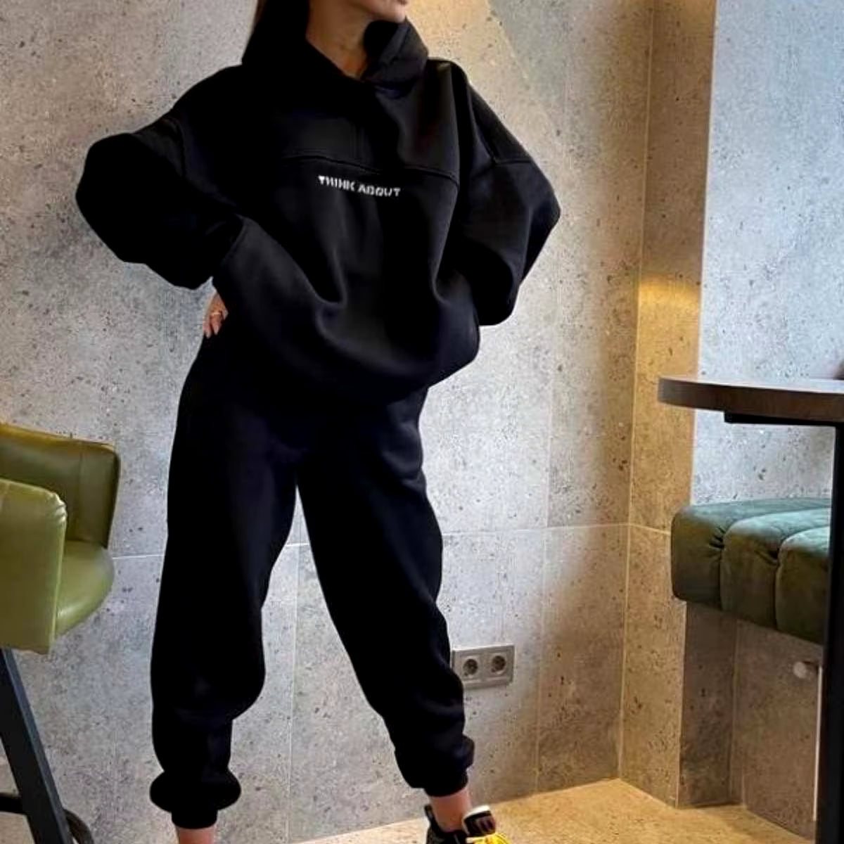 2024 Yoga Gym Clothing Seamless Sport Suit Leggings Sets Workout Running Clothes Workout Outfits for Women Running Sportswear